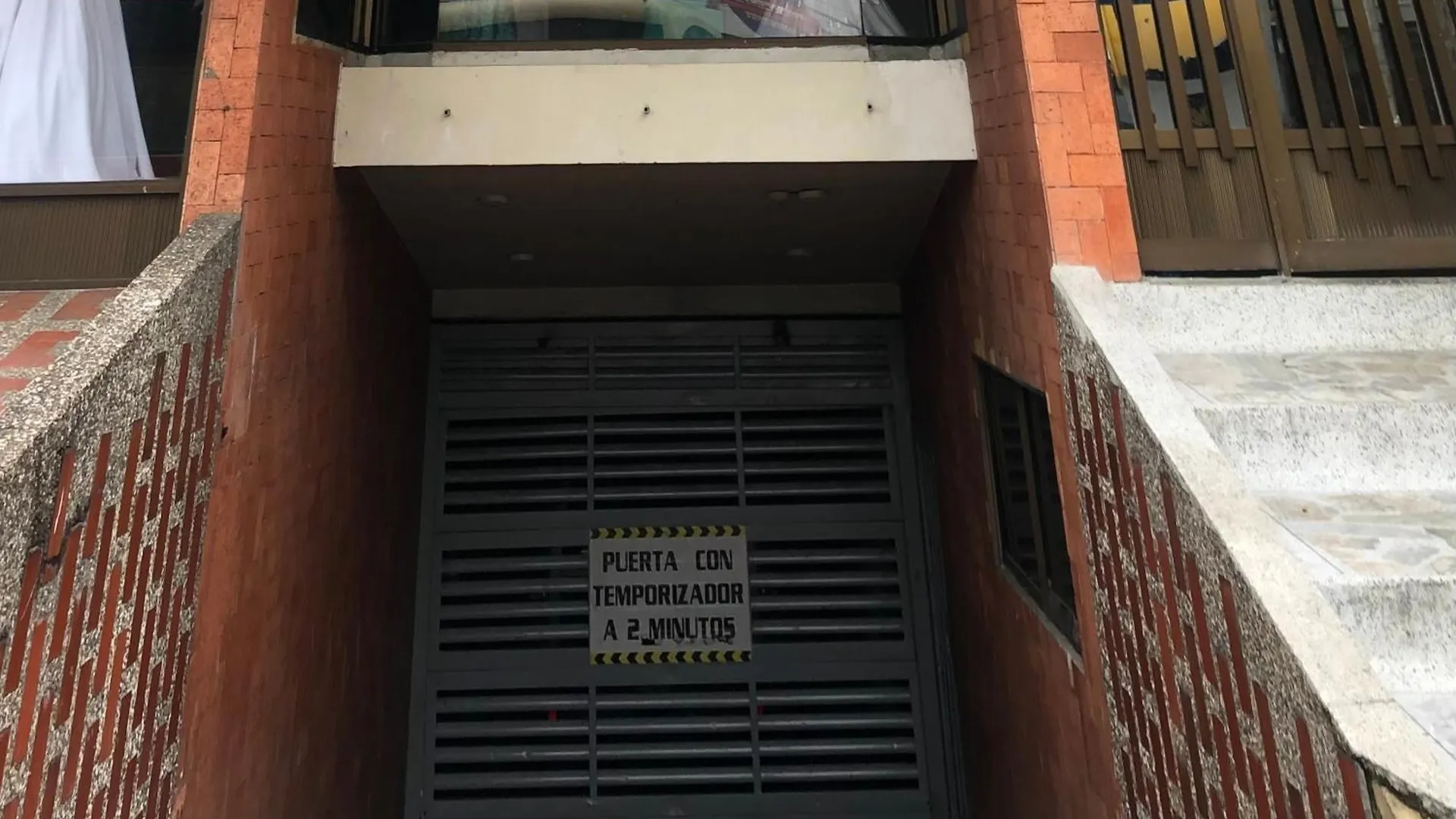 Centrico Apartamento Y Bien Ubicado En Laureles Apto 402 Apartment Medellin